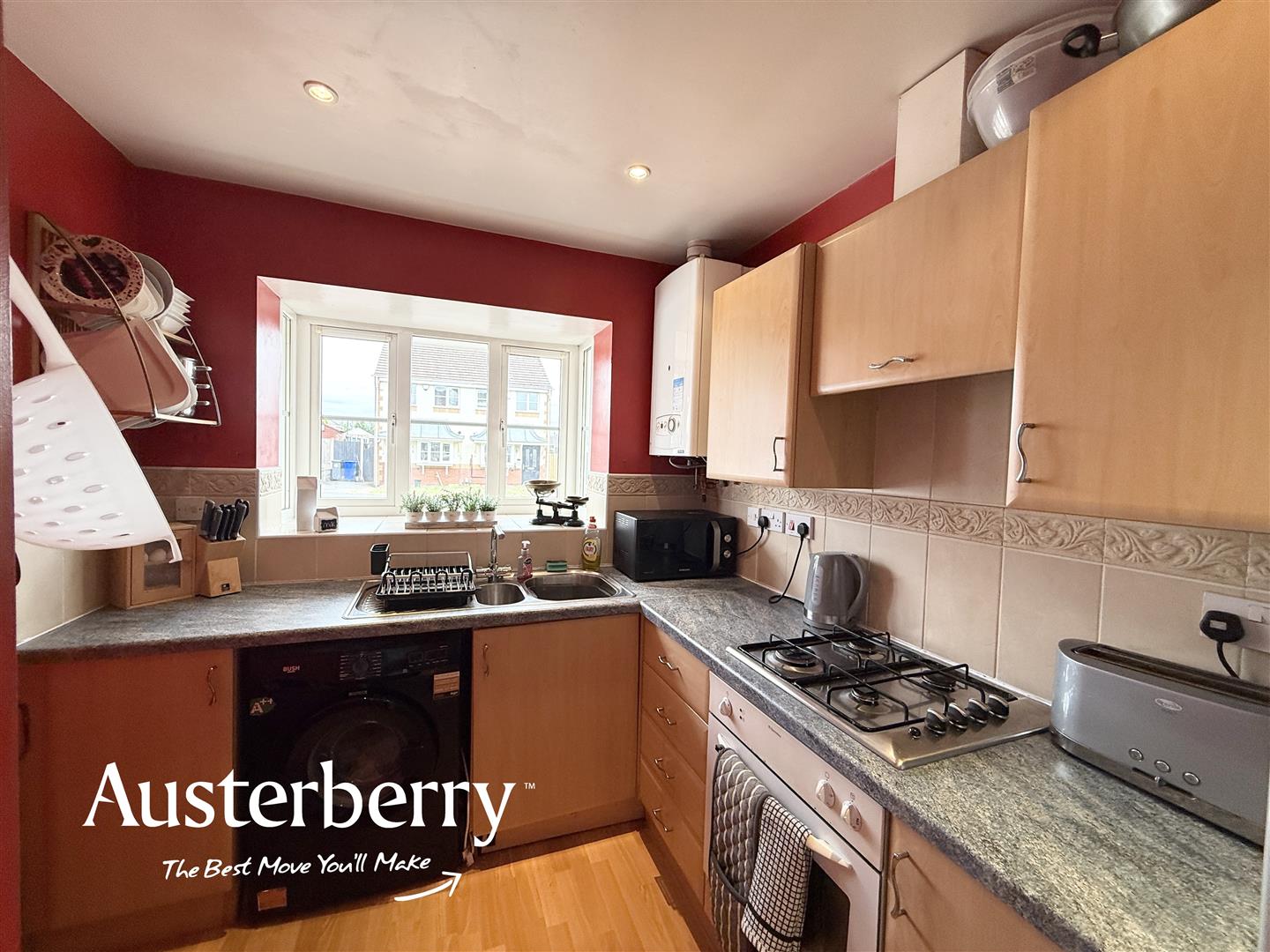 2 bed property in Blandford Close, Stoke-On-Trent